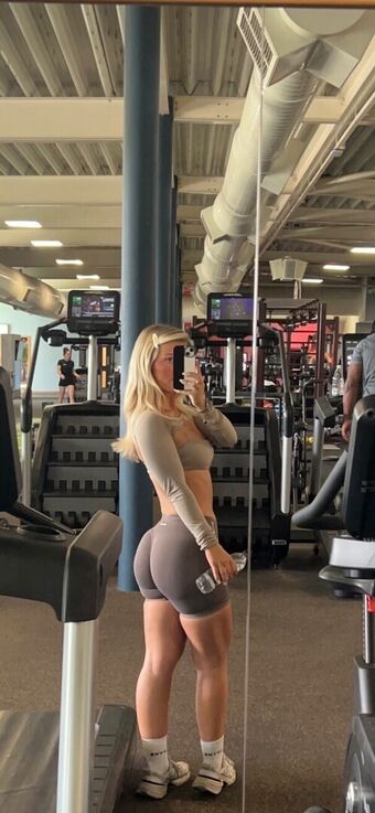 izzytaffs