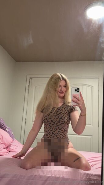 izzyynicolee Foto Nude Leaked OnlyFans 17