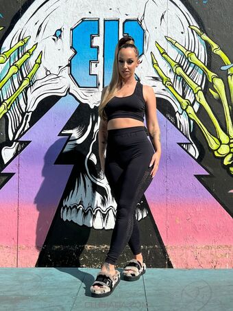 Jada Stevens