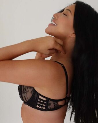 Julia Kelly