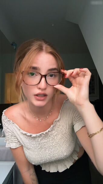 Julia Schulze