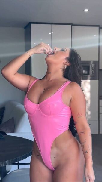 Jullyvrose