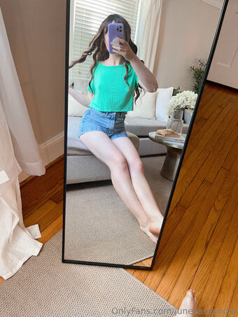 junecassandra Foto Nude Leaked OnlyFans 40