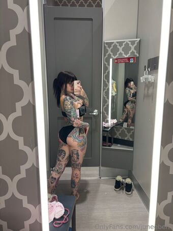 Juneeberri Foto Nude Leaked OnlyFans 9