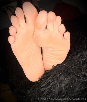 junisadventures Foto Nude Leaked OnlyFans 18