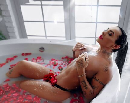 Kamila Simioni