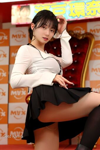 瀬戸環奈 Kanna Seto