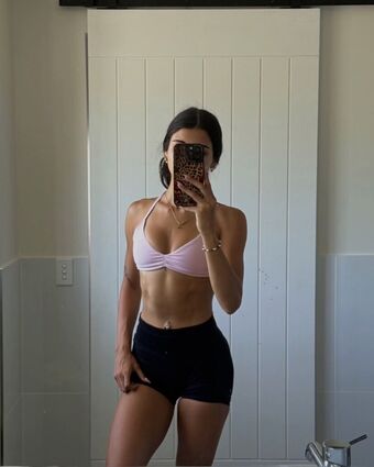 Kashya Thomas