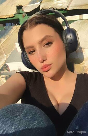 kate_utopiaa