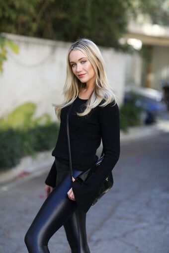 Katrina Bowden