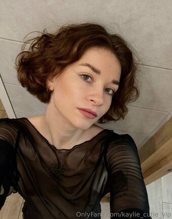 Kaylee_oftv