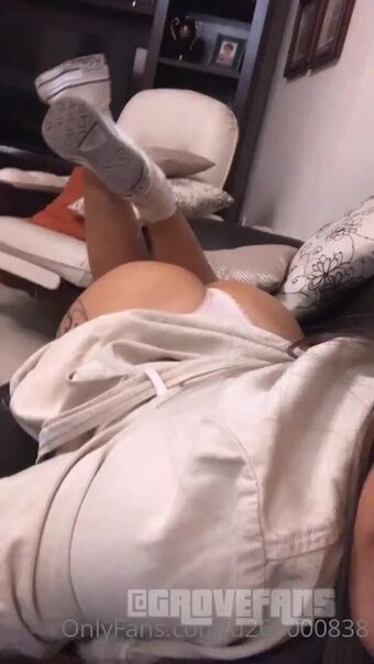 La Mami Lechera