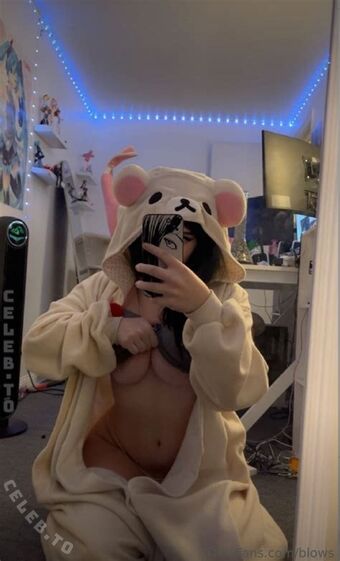 lain.verse Foto Nude Leaked OnlyFans 11