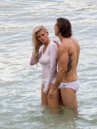 Lara Stone