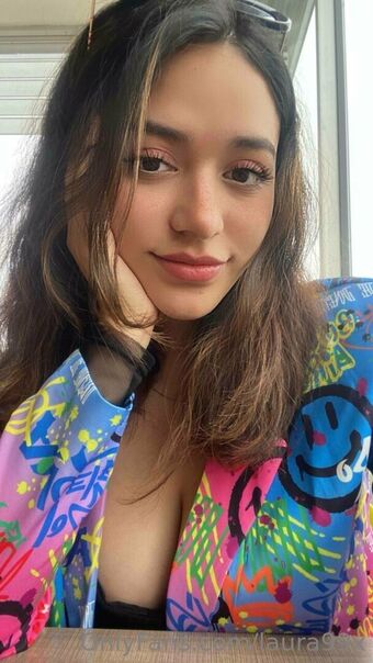 laura99x