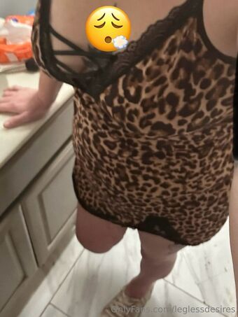 leglessdesires Foto Nude Leaked OnlyFans 17