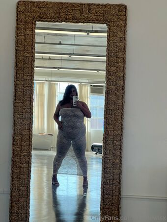 leilalewisx
