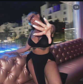 Lele Dev Foto Nude Leaked OnlyFans 1