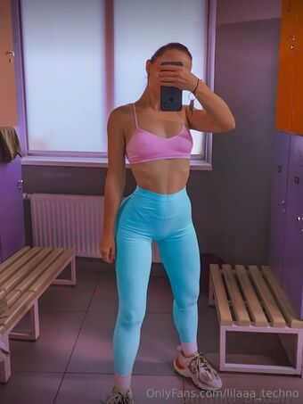 lilaaa_techno Foto Nude Leaked OnlyFans 17