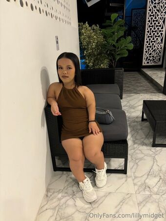 lillymidget Foto Nude Leaked OnlyFans 9
