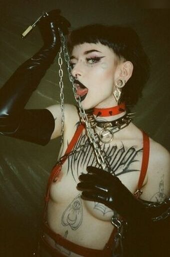 LittleDemonWitch