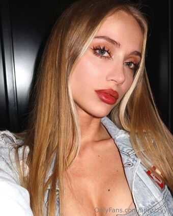 Lizzy Foto Nude Leaked OnlyFans 46