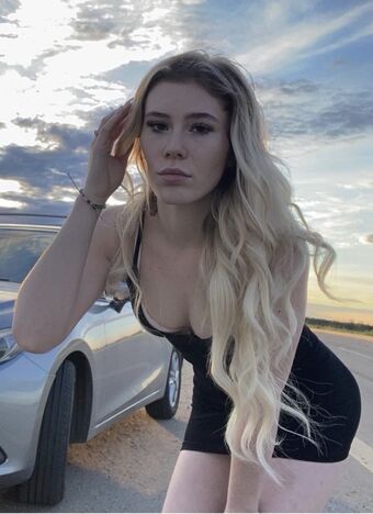Loretta Foto Nude Leaked OnlyFans 19