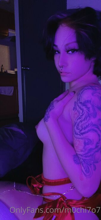m0chi7o7