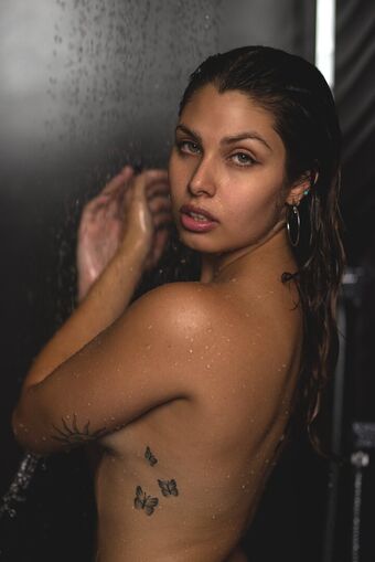 Maayan Oz