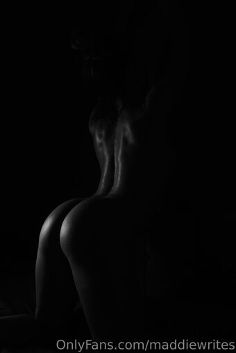 maddiewrites Foto Nude Leaked OnlyFans 12