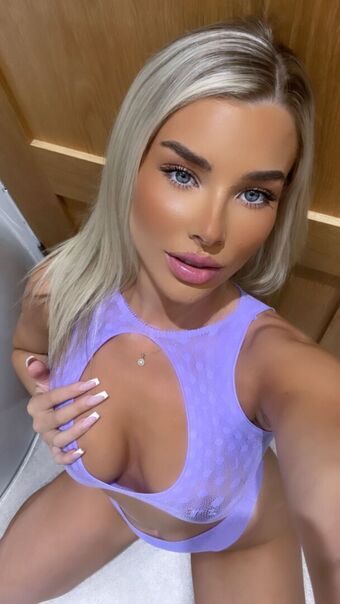 Madelen Wright Foto Nude Leaked OnlyFans 14