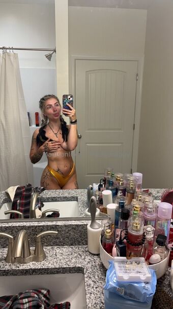 madison_lippy