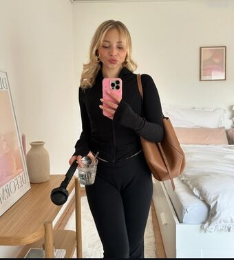 madlinee Foto Nude Leaked OnlyFans 10
