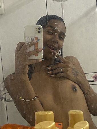 Maha Flores
