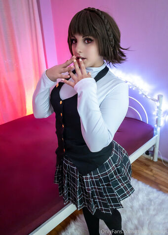 Marcelline Cos