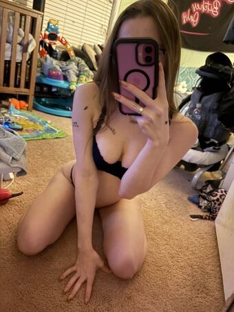 Masked_girly