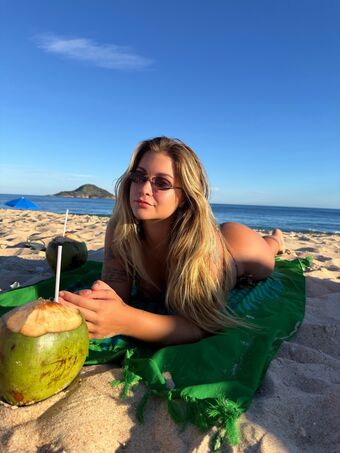 Mel Breia Foto Nude Leaked OnlyFans 101