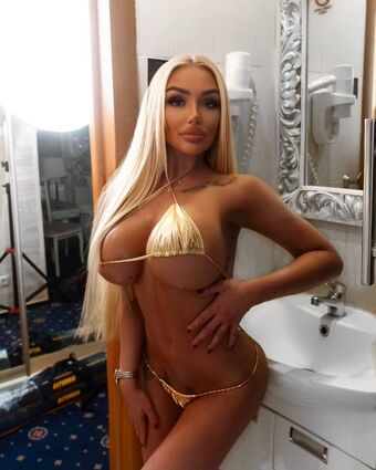 Melani VIP