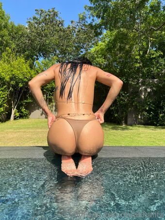 Mia Khalifa