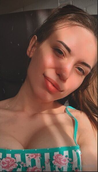 miaa019 Foto Nude Leaked OnlyFans 11