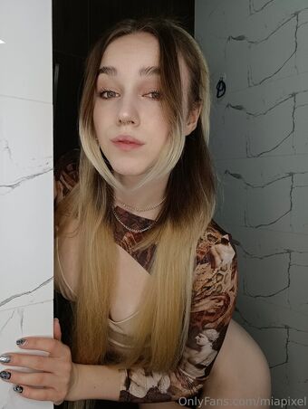 miapixel Foto Nude Leaked OnlyFans 4