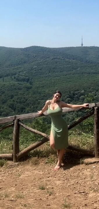 Mina Leđenovic