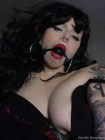 mischa-cleo-moore