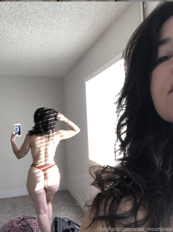 Miss_Moonpixie