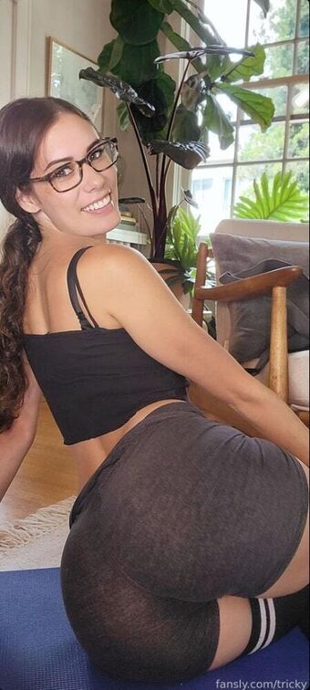 Miss_Tricky