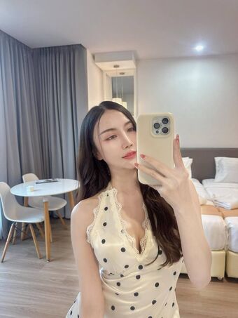 Mk Asmr Foto Nude Leaked OnlyFans 3