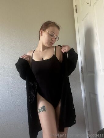 modegoddess Foto Nude Leaked OnlyFans 17