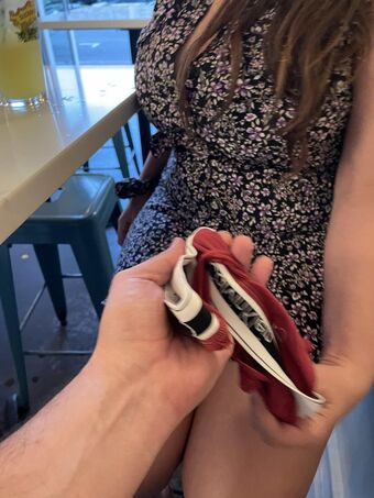 Mollie Peachy Melons