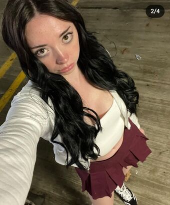 Molly Moonnn