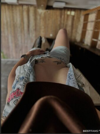 MonaRockt Foto Nude Leaked OnlyFans 24